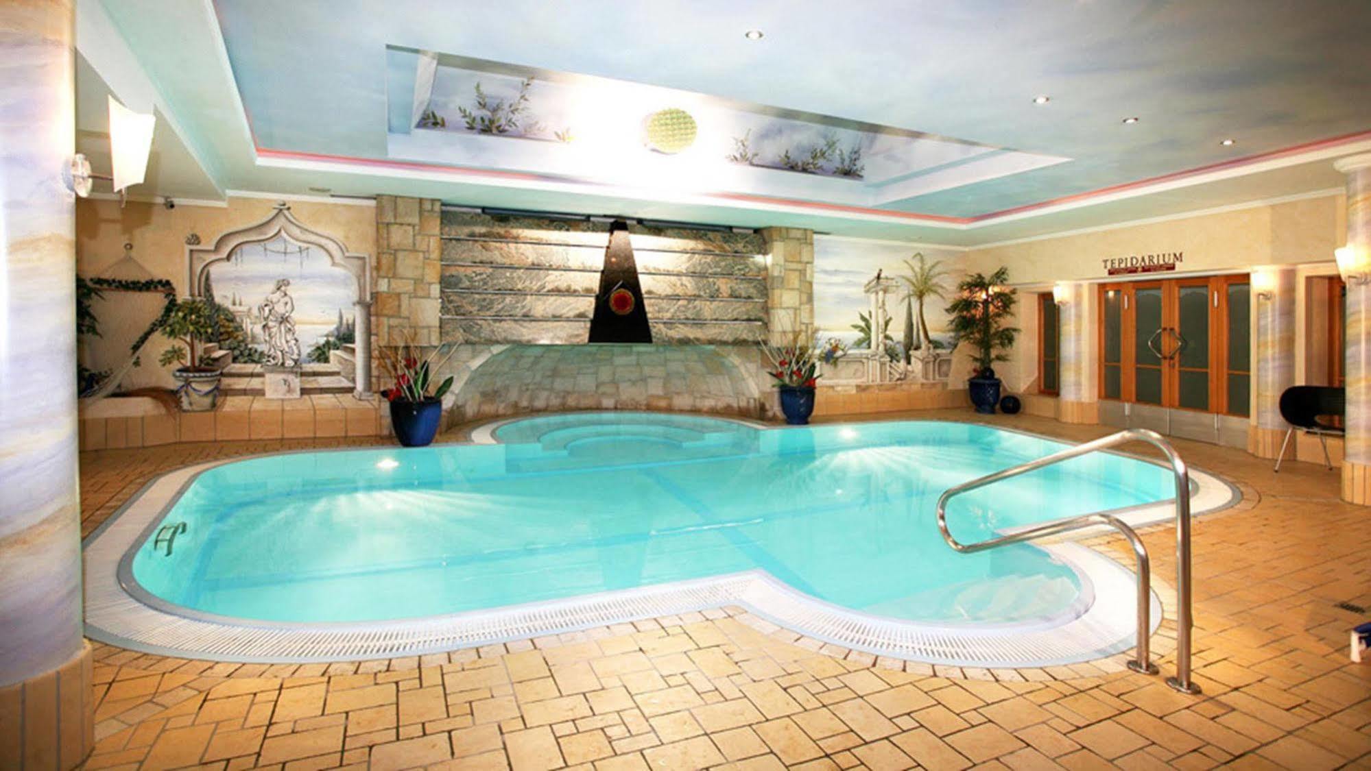 Top Tirol Appartement Huben  Kültér fotó